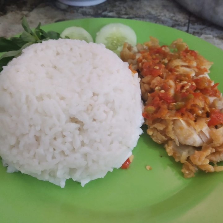 Nasi Ayam Geprek