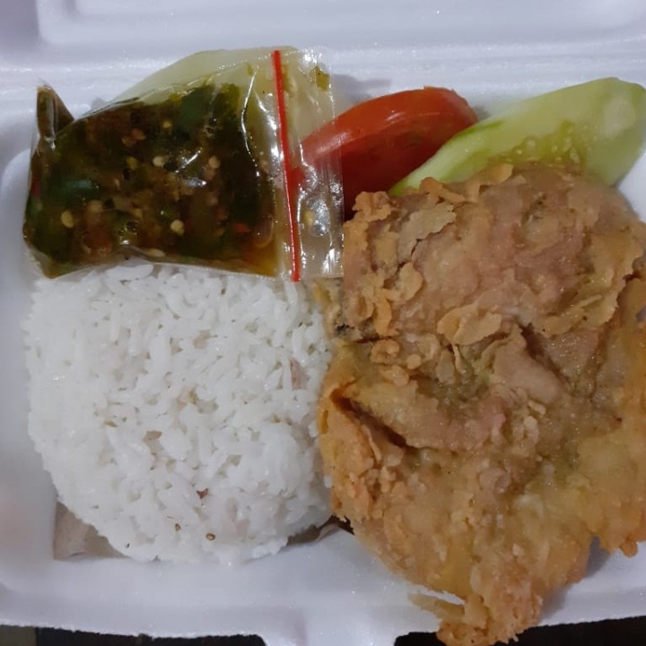 Ayam Geprek Belacan