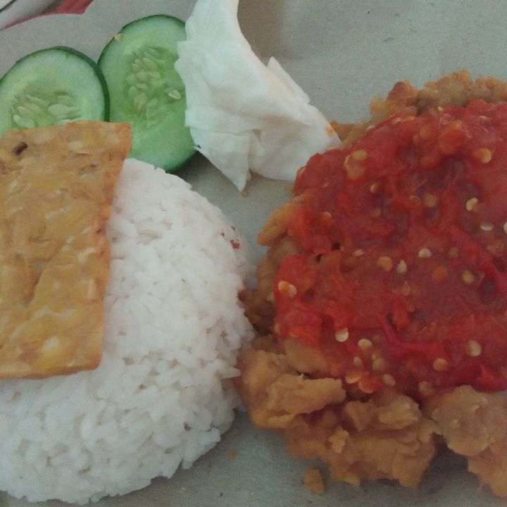 Ayam Geprek Biasa