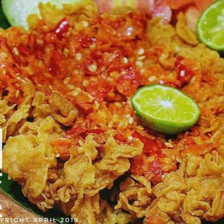 Paket Nasi Ayam Geprek Crispy Plus Free Es Teh