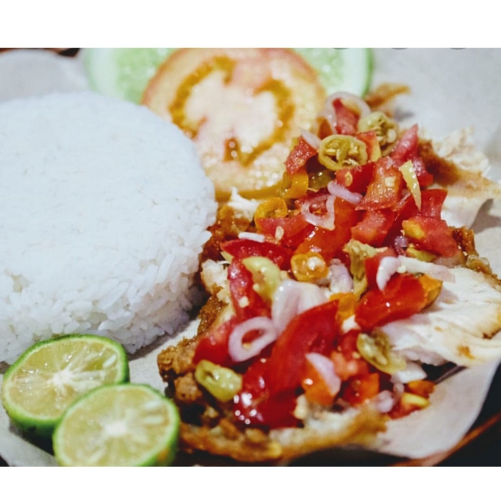 Ayam Geprek Dabu2 Manado