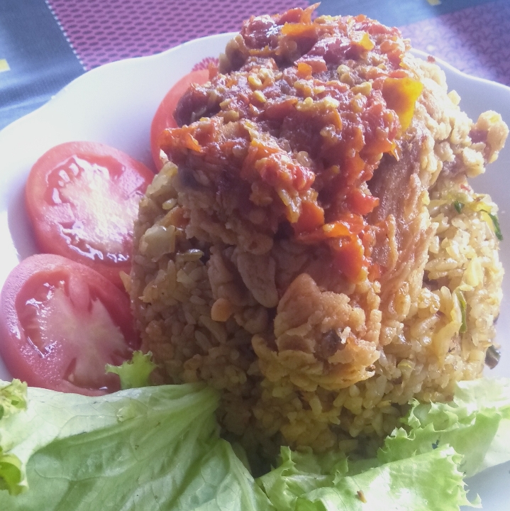 Ayam Geprek Dan Nasgor