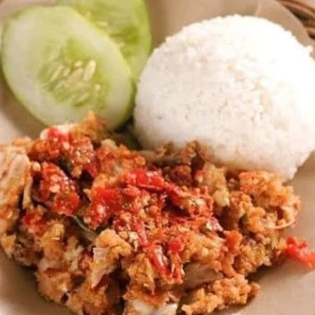 Ayam Geprek Dan Nasi