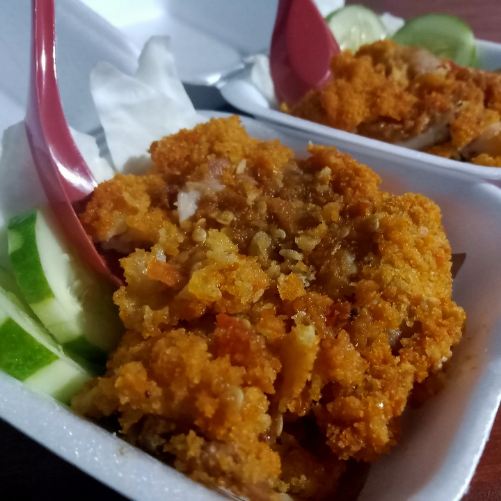 Ayam Geprek Golden Pepper