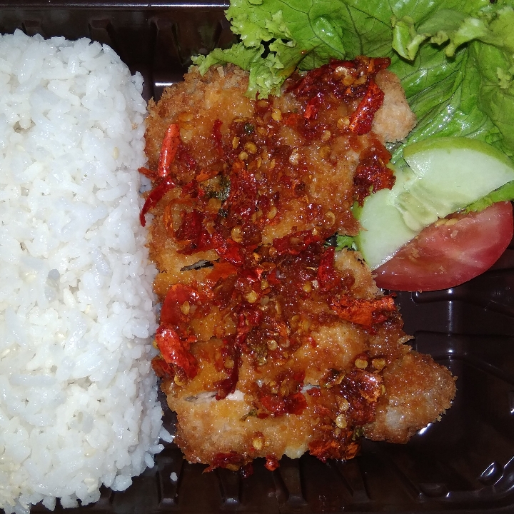 Ayam Geprek Hotshijibento