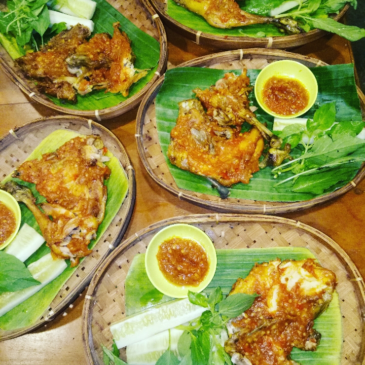 Ayam Geprek Kampung