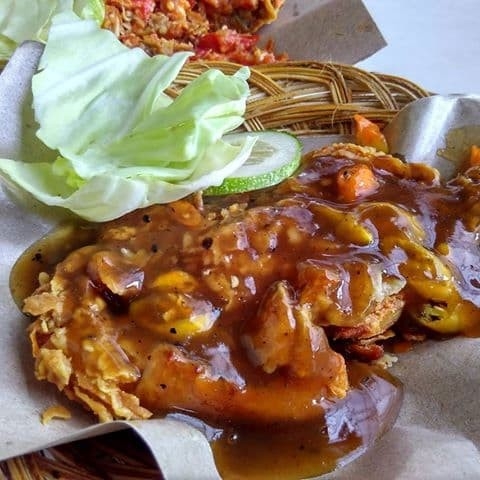 Ayam Geprek Lada Hitam