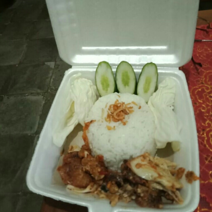 Ayam Geprek Ngapak Bu Ndut