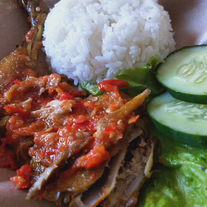 Ayam Geprek Original Plus Nasi