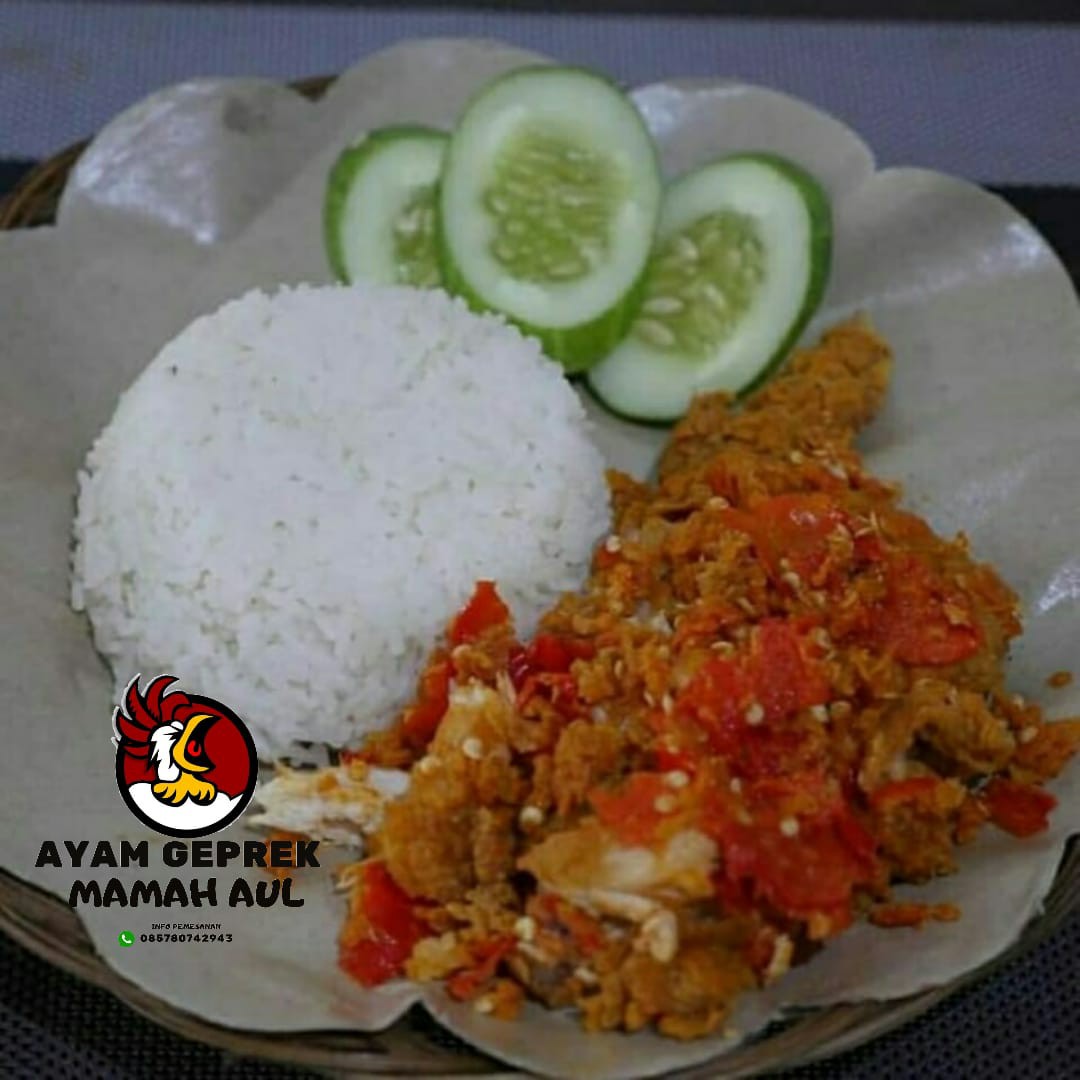 Ayam Geprek Penuh Cinta