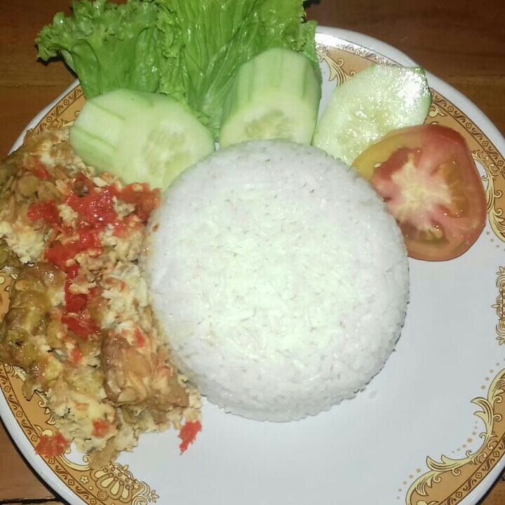 Ayam Geprek Plus Nasi