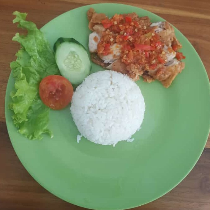 Ayam Geprek Plus Nasi