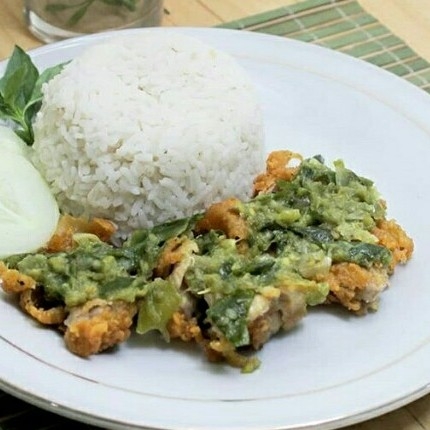 Ayam Geprek Rawit Ijo