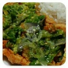 Ayam Geprek Sambal Ijo