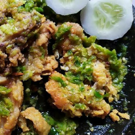 Ayam Geprek Sambal Ijo