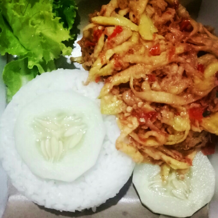 Ayam Geprek Sambal Mangga Waoo