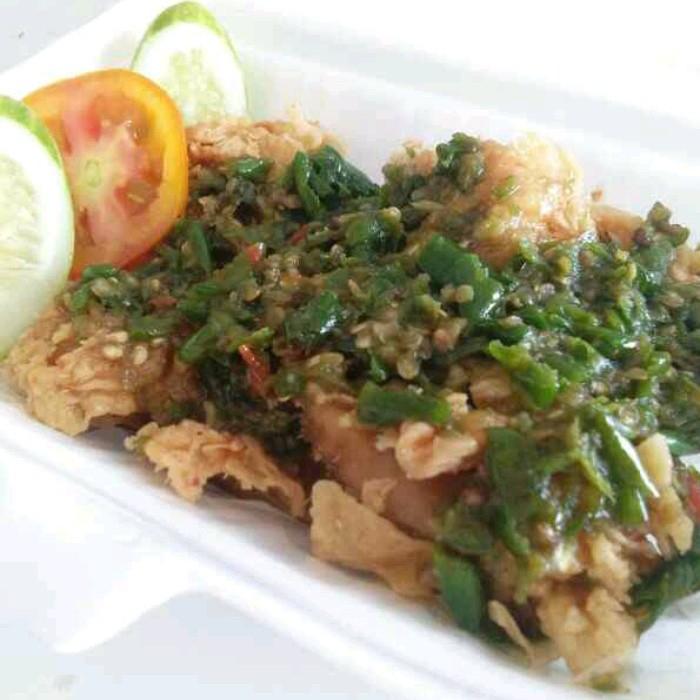 Ayam Geprek Sambel Ijo