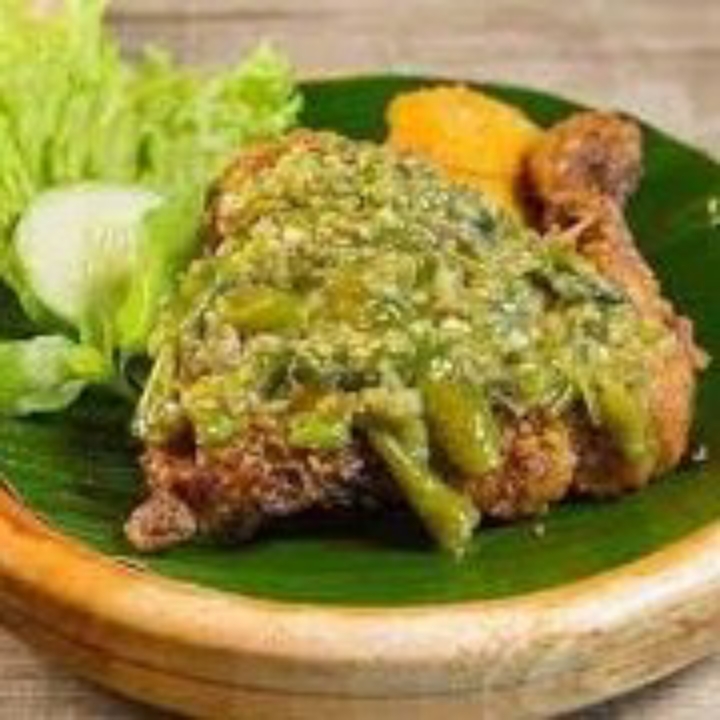 Ayam Geprek Sambel Ijo 1