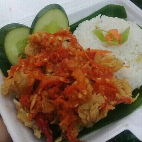 Ayam Geprek Sambel Nasi