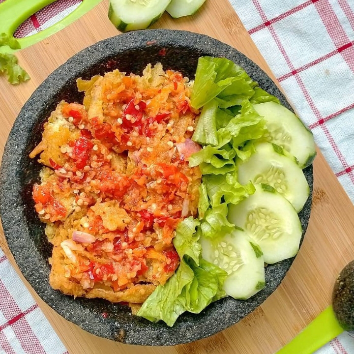 Ayam Geprek Sambel Teri