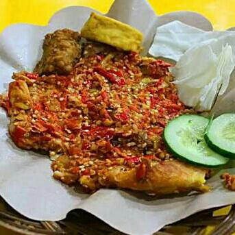 Ayam Gepuk Tanpa Nasi