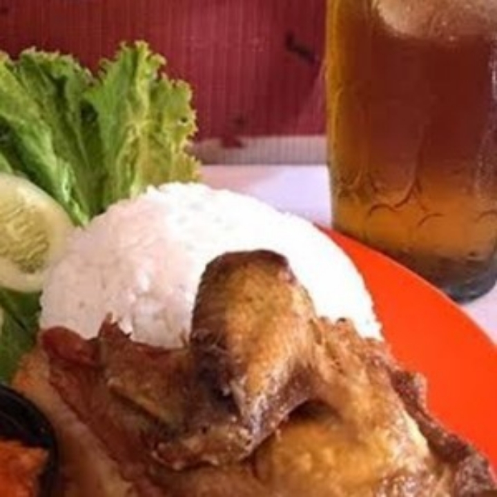 Ayam Goreng  Es Teh