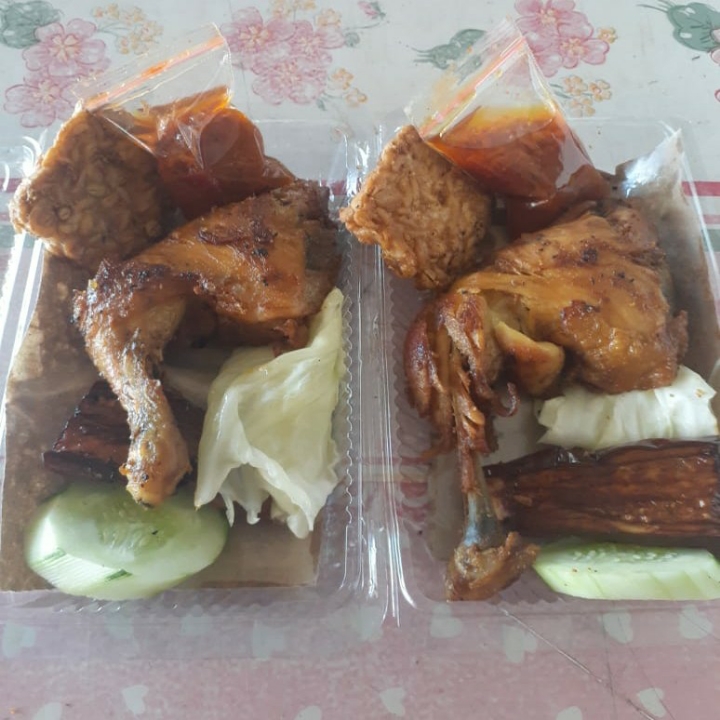 Ayam Goreng  Lapan Paha