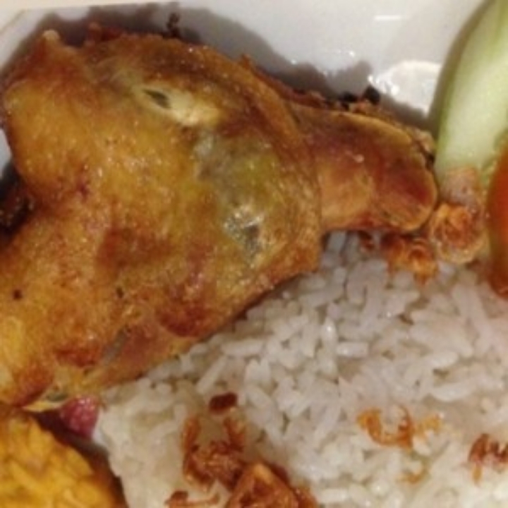 Ayam Goreng  Nasi