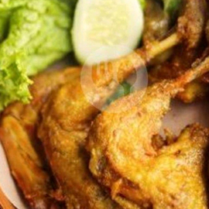 Ayam Goreng Bumbu Kuning Komplit