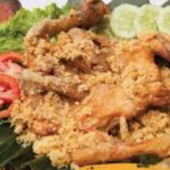 Ayam Goreng Dada Atau Paha