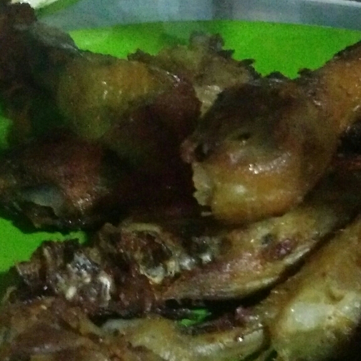 Ayam Goreng Kepala Atau Sayap