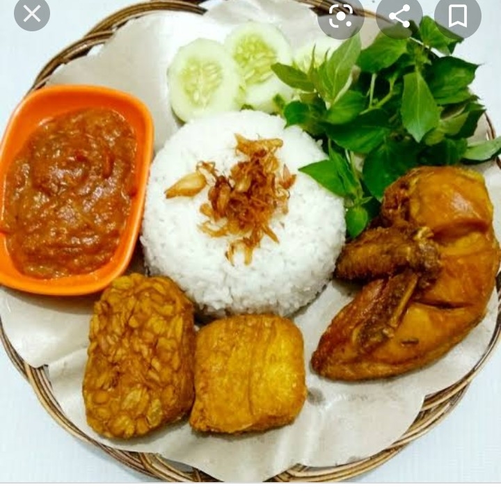 Ayam Goreng Lalap