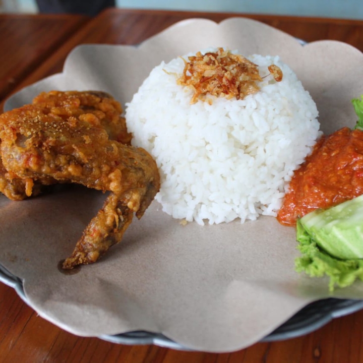 Ayam Goreng Pandan