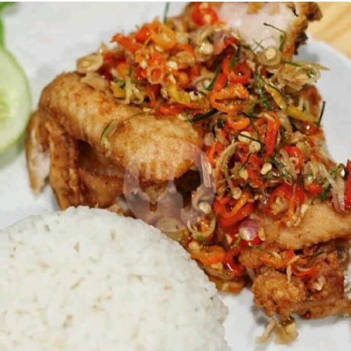 Ayam Goreng Sambal Matah