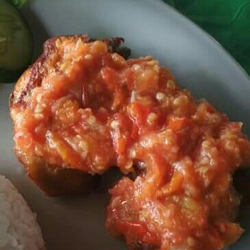 Ayam Goreng Sambal Merah