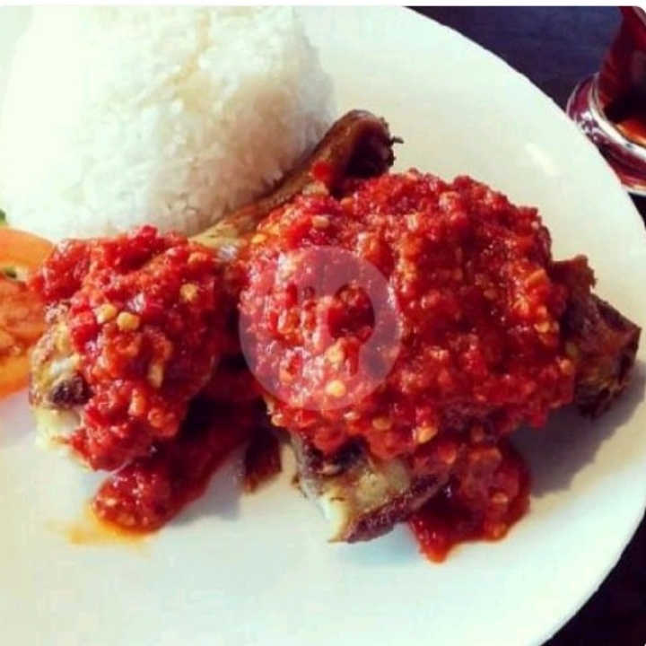 Ayam Goreng Sambalado