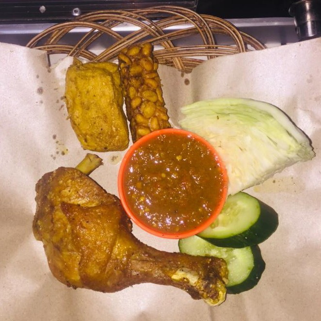 Ayam Goreng Sambel Petir