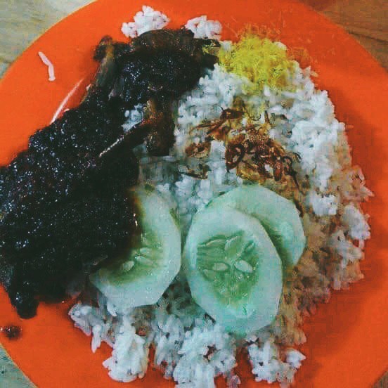 Ayam Goreng Kampung Special Bumbu Hitam