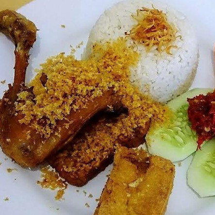 Ayam Goreng Spesial