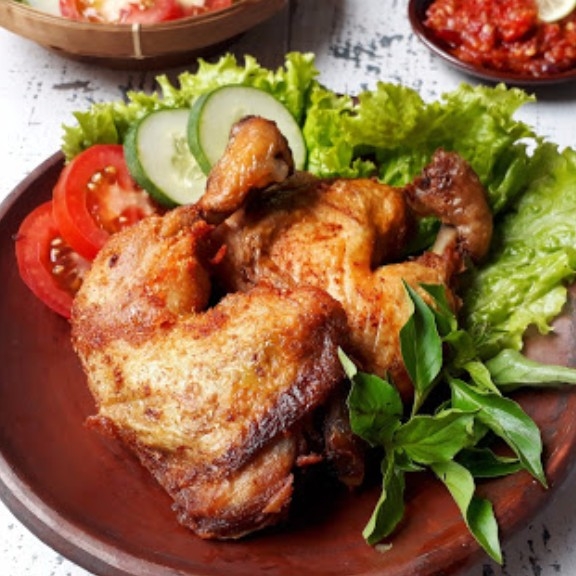 Ayam Goreng dan Nasi