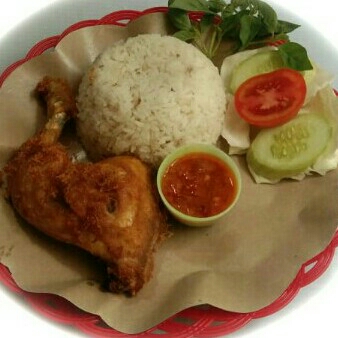 Ayam Goreng Nasi