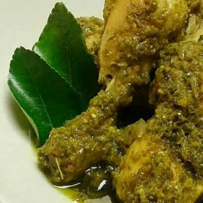 Ayam Gulai Ijo Khas Bukittinggi