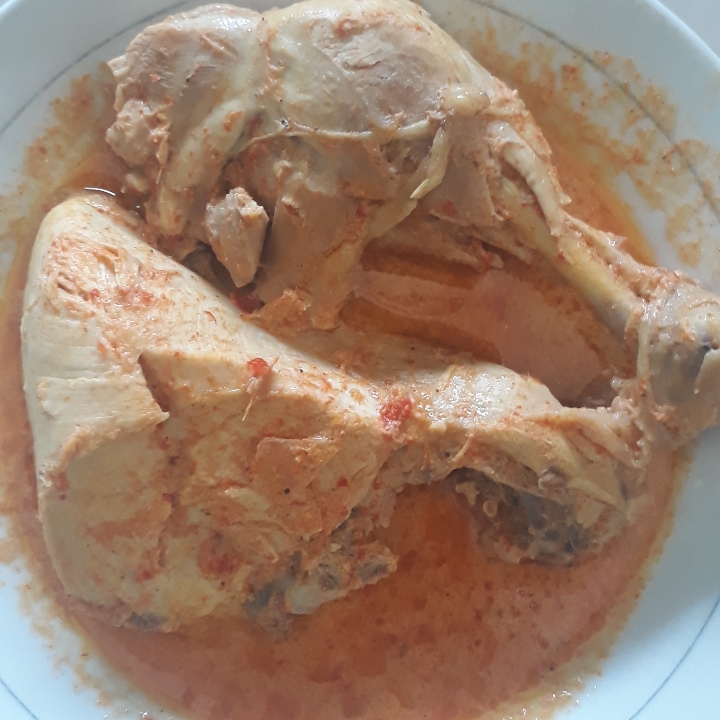 Ayam Gulai Pake Nasi