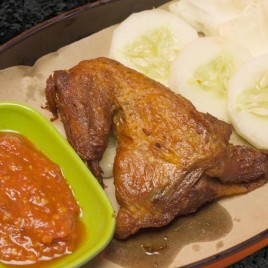 Ayam Kalasan