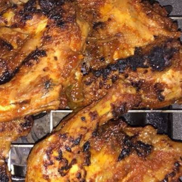 Ayam Kampung Dada Bakar Cobek Terasi