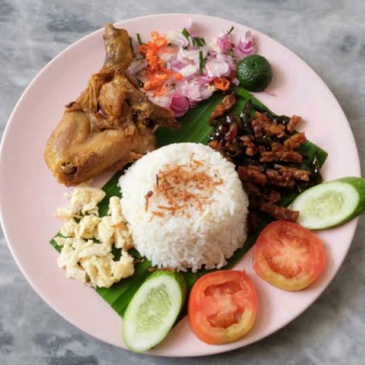 Ayam Kampung Lalapan