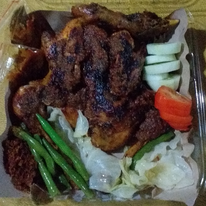 Ayam Kampung Panggang Utuh