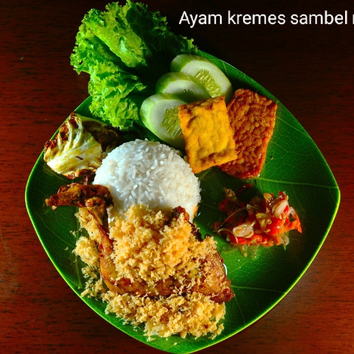 Ayam Goreng Kremes Sambal Matah