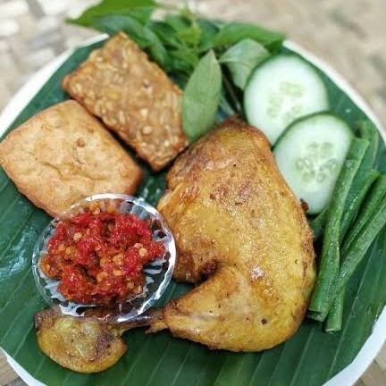 Ayam Lalapan