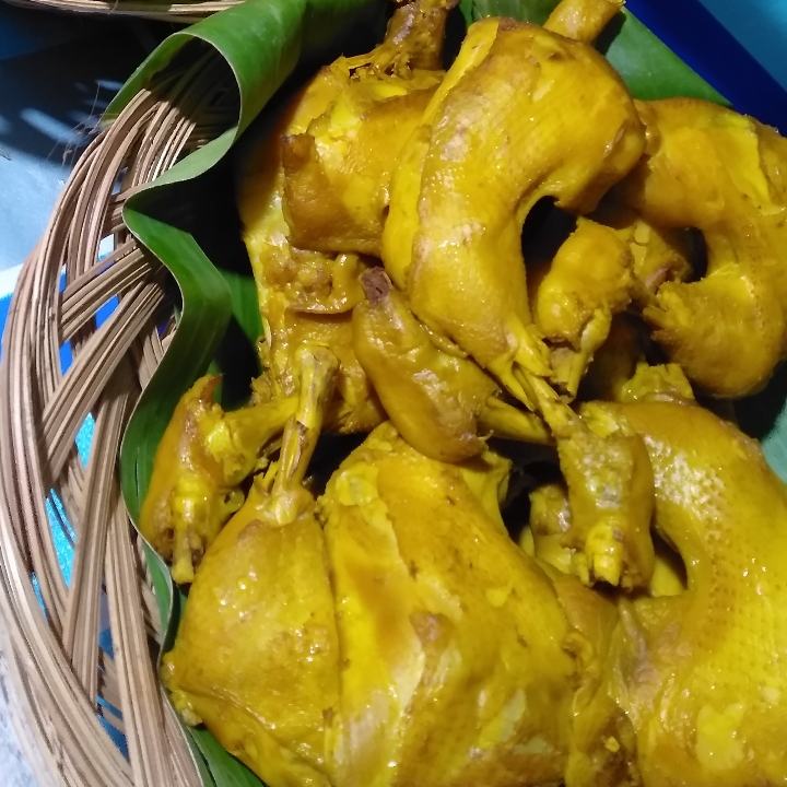 4 Potong Ayam Presto Dan Sambal